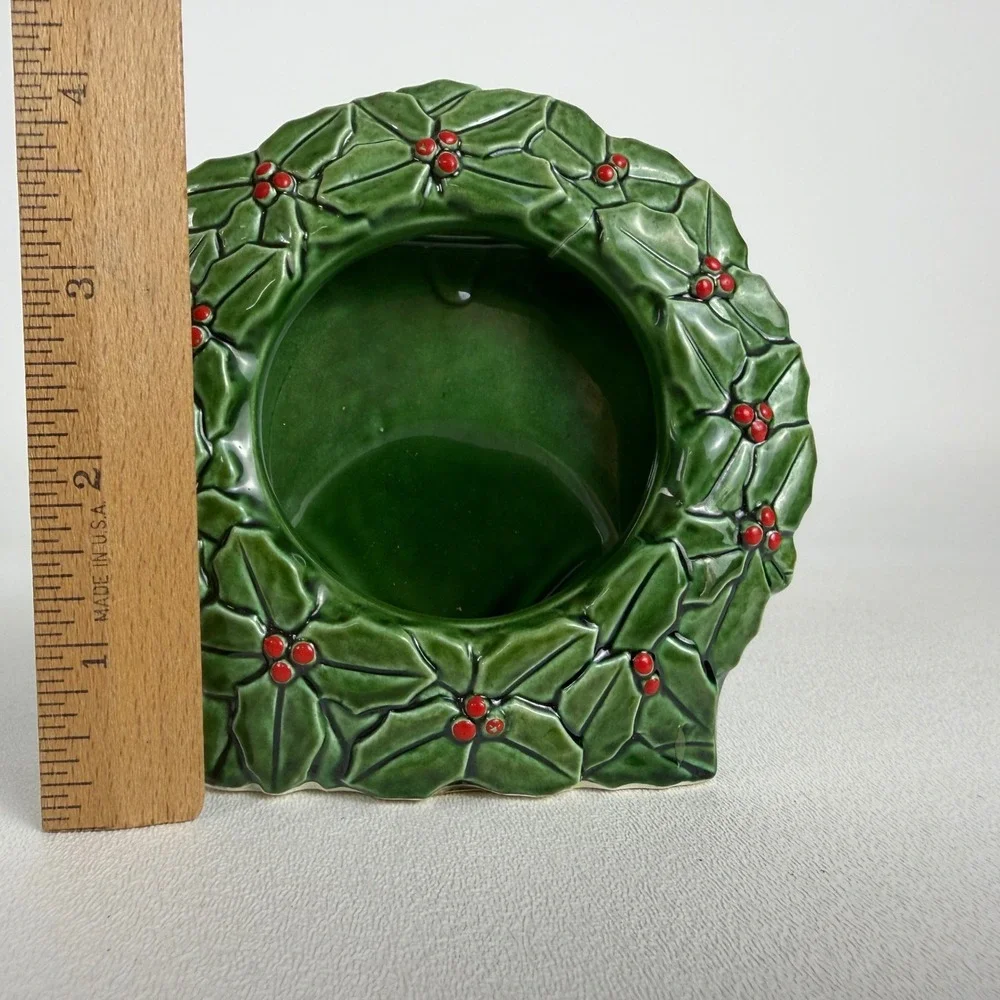 Christmas Picture Frame Holly Wreath Ceramic Vintage Green Red Japan
